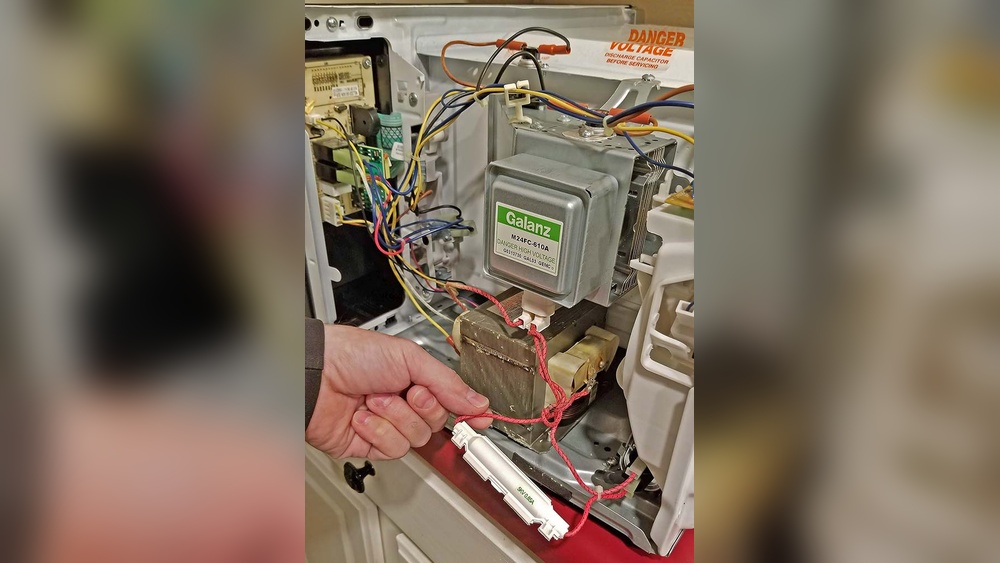 why did my microwave stop heating.jpg